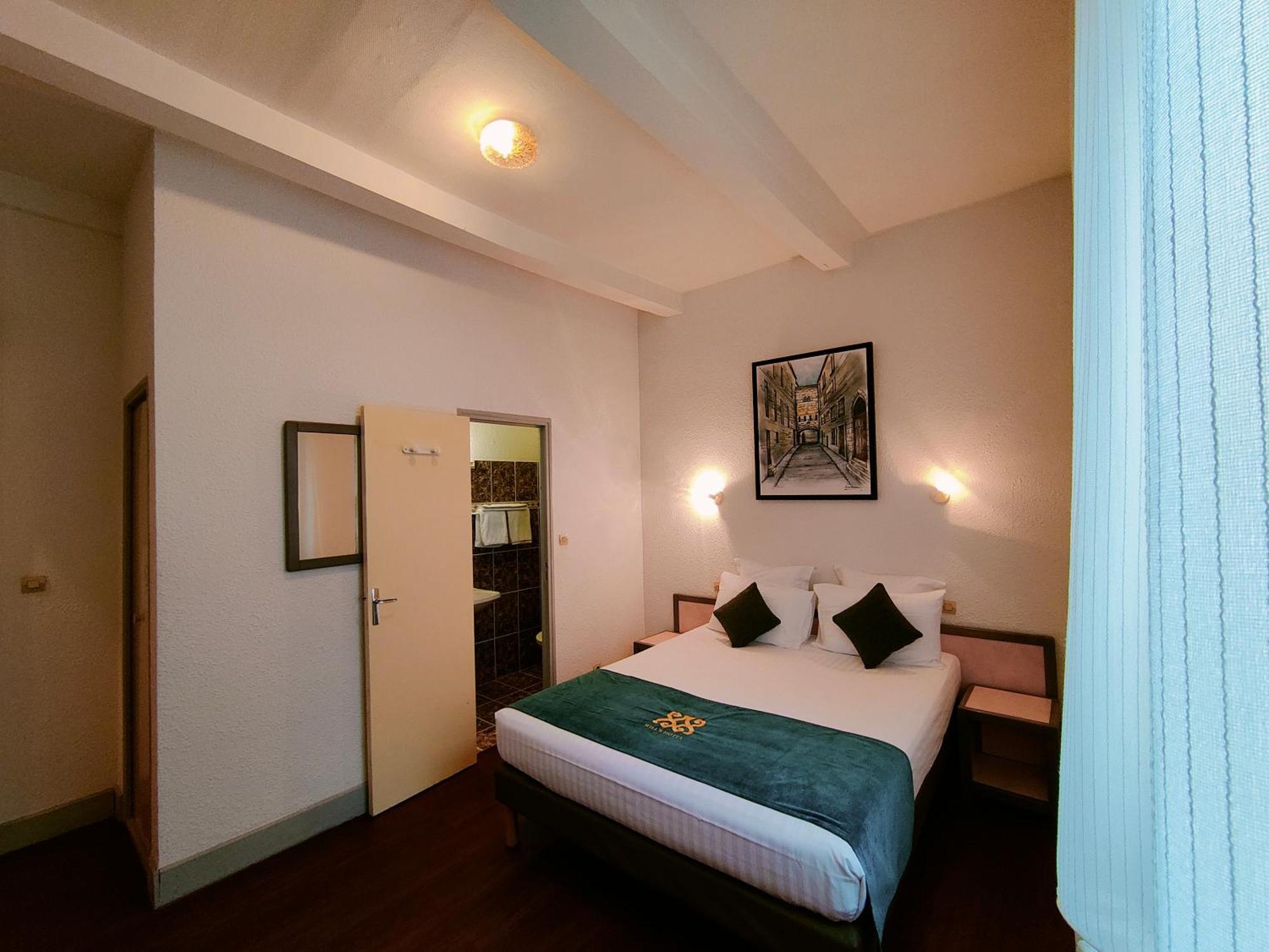 Will'S Hotel Narbonne Exterior photo